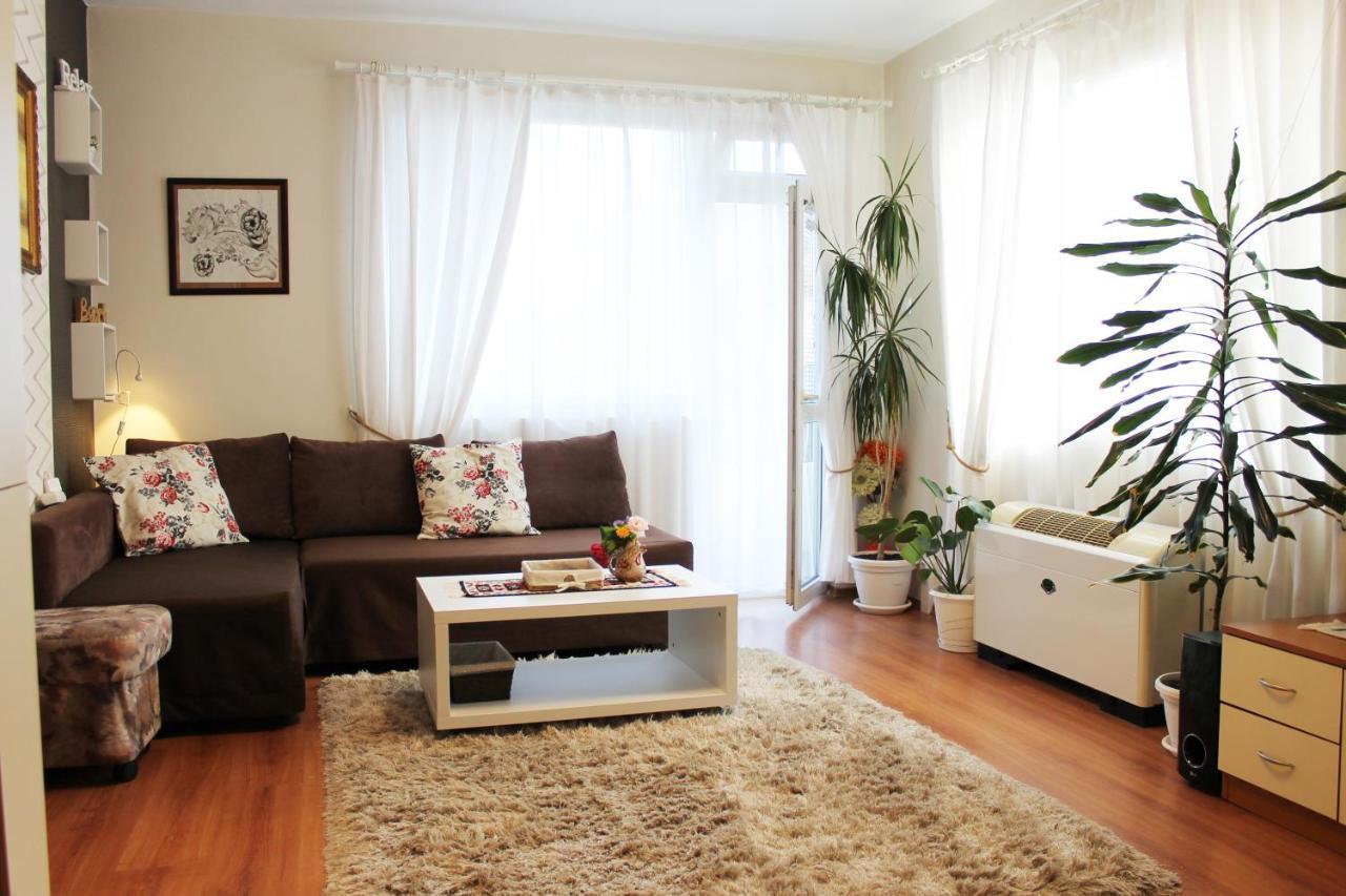 Sunny Day Apartment Pomorie Exterior photo