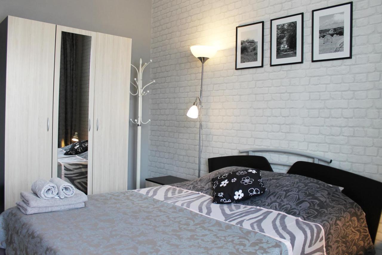 Sunny Day Apartment Pomorie Exterior photo