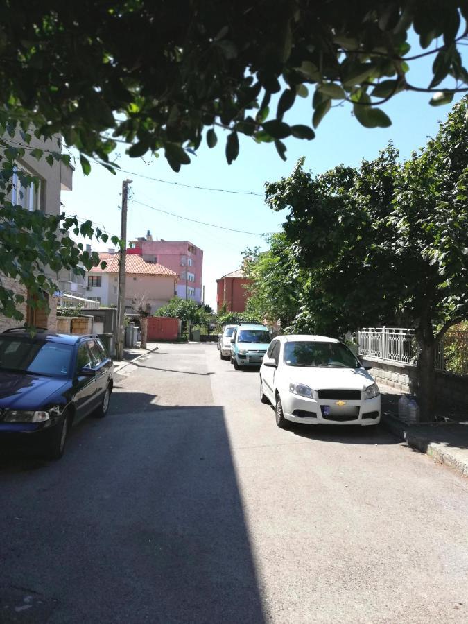 Sunny Day Apartment Pomorie Exterior photo