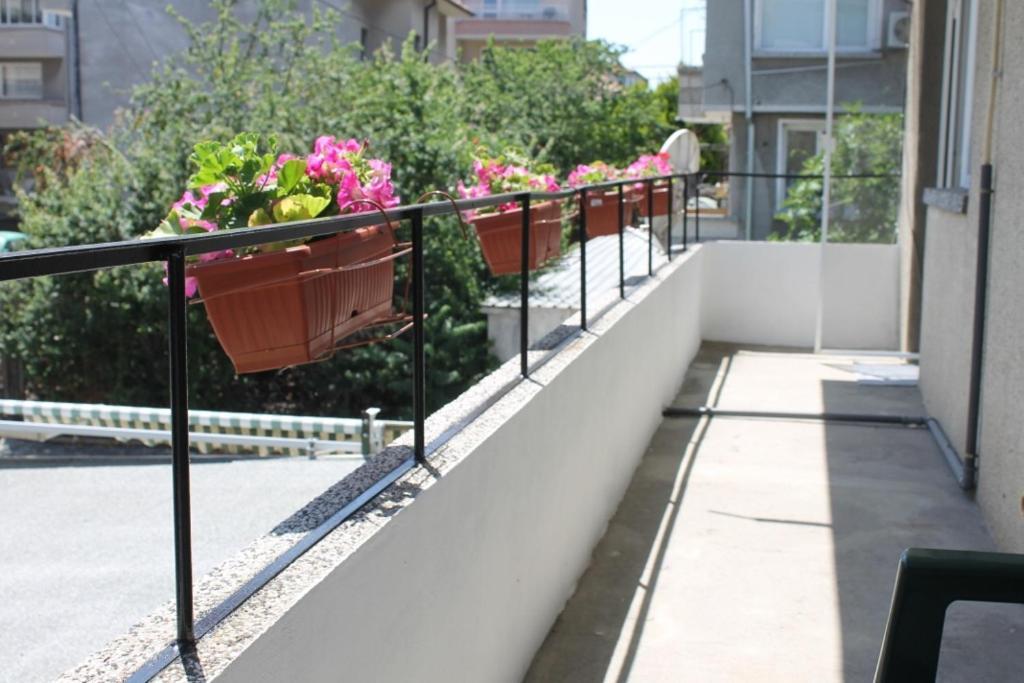 Sunny Day Apartment Pomorie Exterior photo